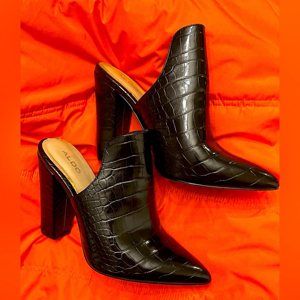 ALDO, black, printed, patent leather, pointy tip mules.